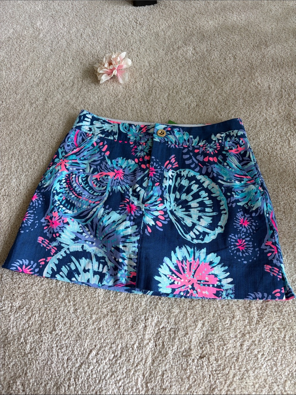 Lilly Pulitzer Navy skort with Teal & Pink Floral Print, 2, NWT - Picture 8 of 10